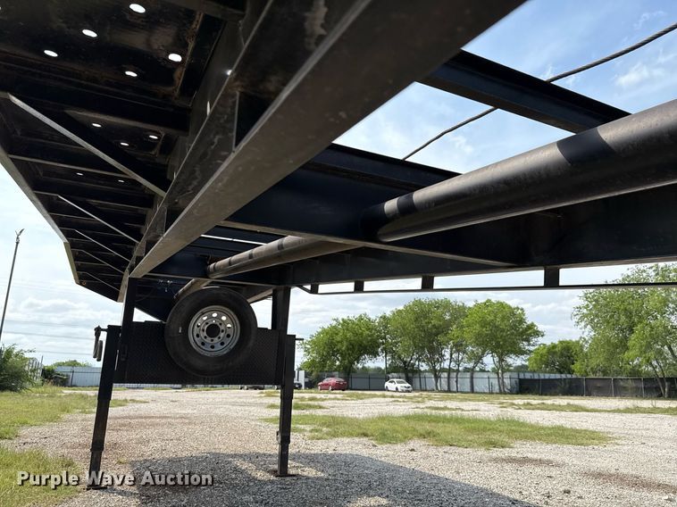 image for item ED5589 2016 Lone Star Trailers car carrier