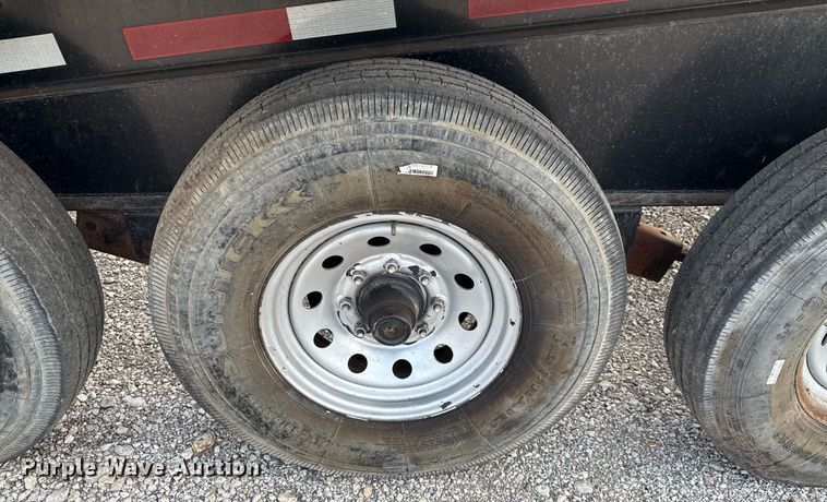 image for item ED5589 2016 Lone Star Trailers car carrier