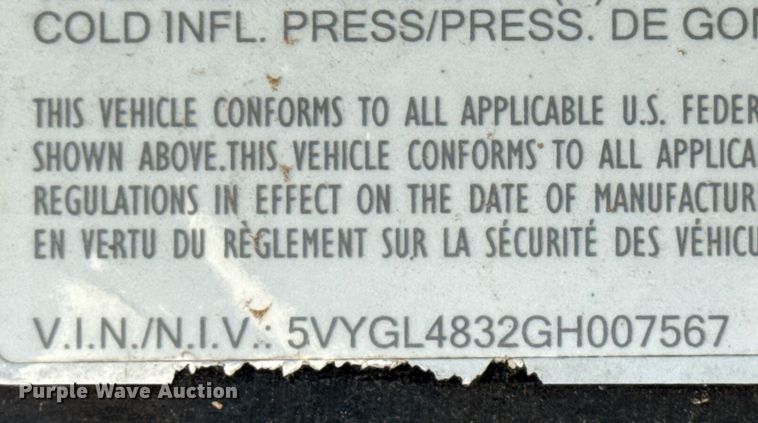 image for item ED5589 2016 Lone Star Trailers car carrier