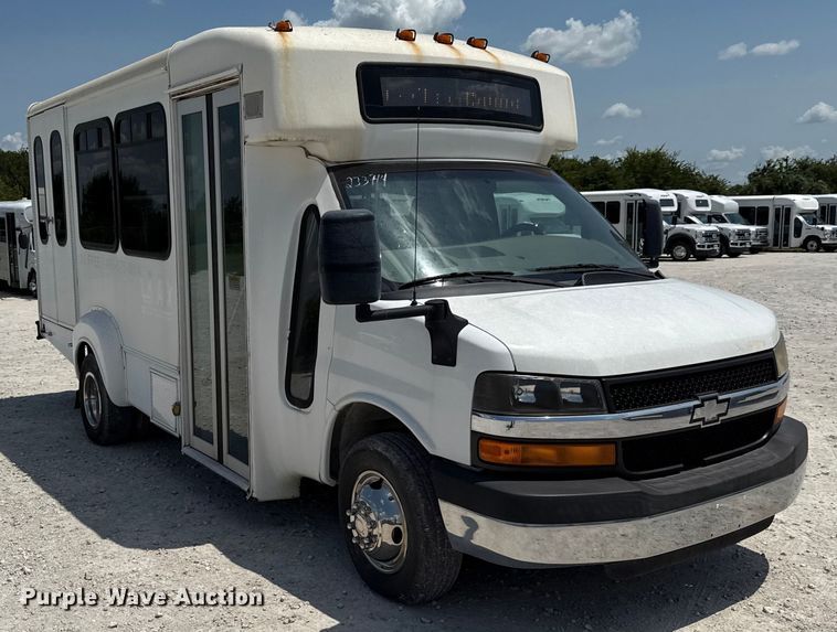 image for item ED5812 2014 Chevrolet Express 3500 shuttle bus