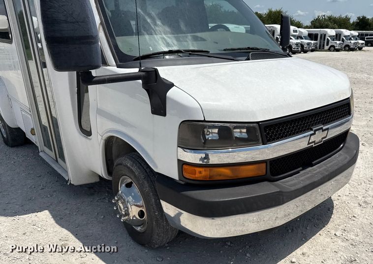image for item ED5812 2014 Chevrolet Express 3500 shuttle bus