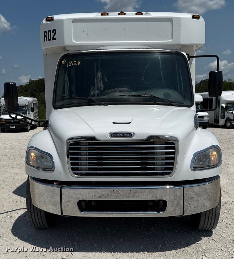 image for item ED5813 2019 Freightliner S2C shuttle bus