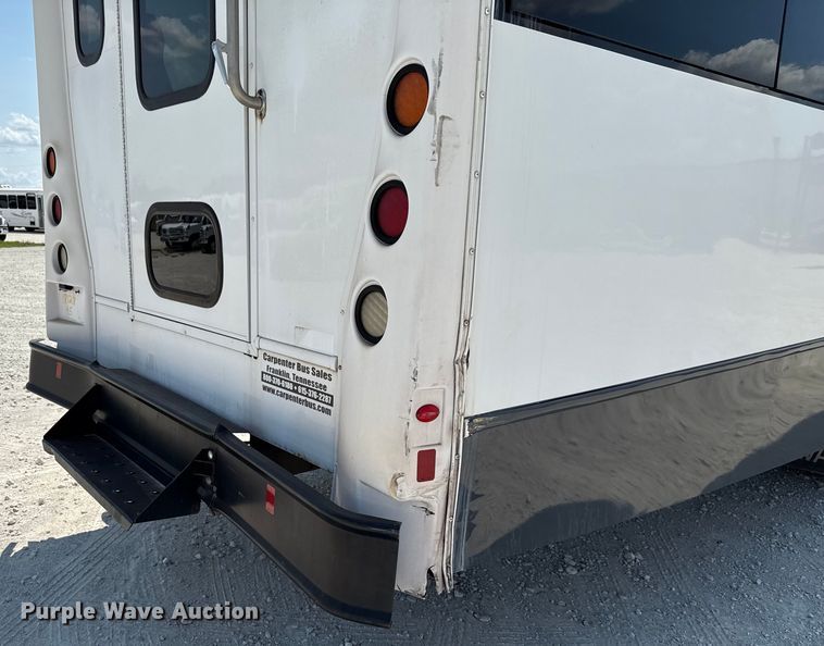 image for item ED5813 2019 Freightliner S2C shuttle bus