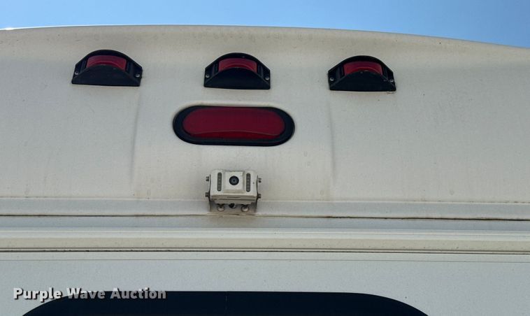 image for item ED5813 2019 Freightliner S2C shuttle bus