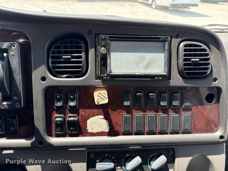 image for item ED5813 2019 Freightliner S2C shuttle bus