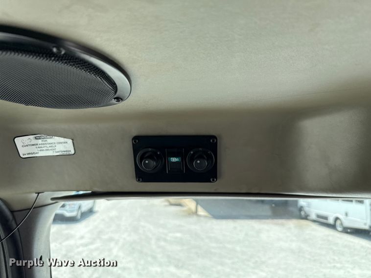 image for item ED5813 2019 Freightliner S2C shuttle bus