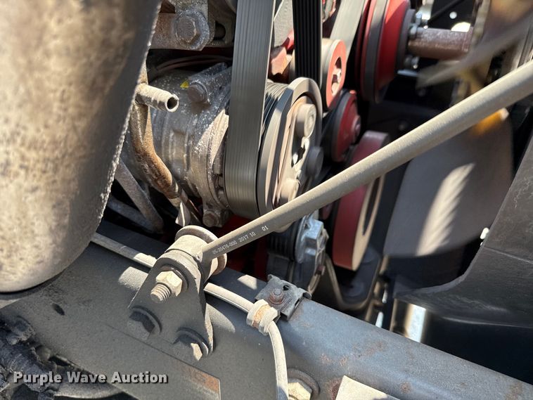 image for item ED5813 2019 Freightliner S2C shuttle bus