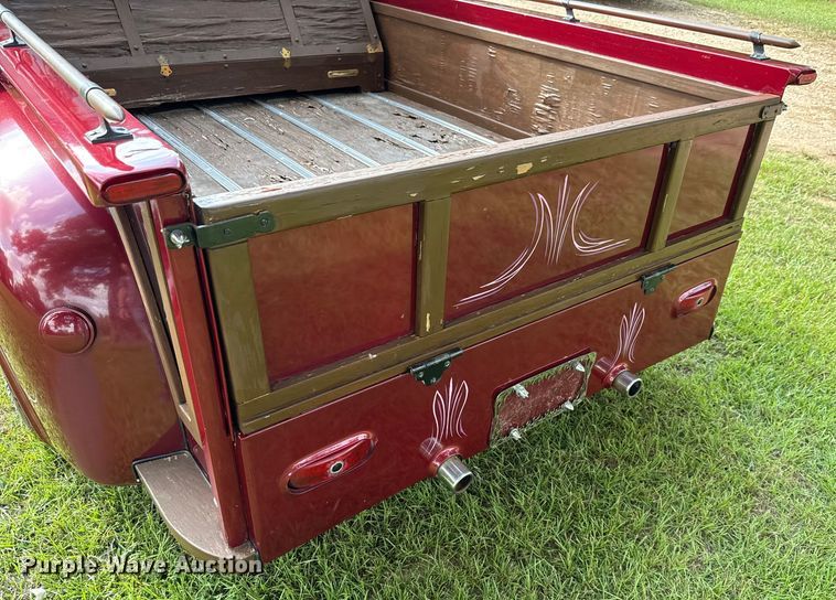 image for item ED5816 1978 Ford F100 pickup truck