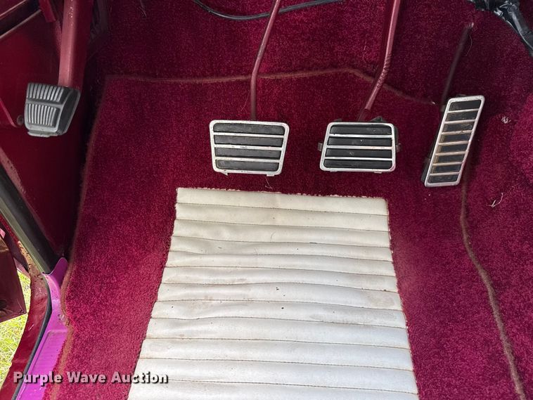 image for item ED5816 1978 Ford F100 pickup truck