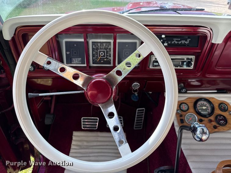 image for item ED5816 1978 Ford F100 pickup truck