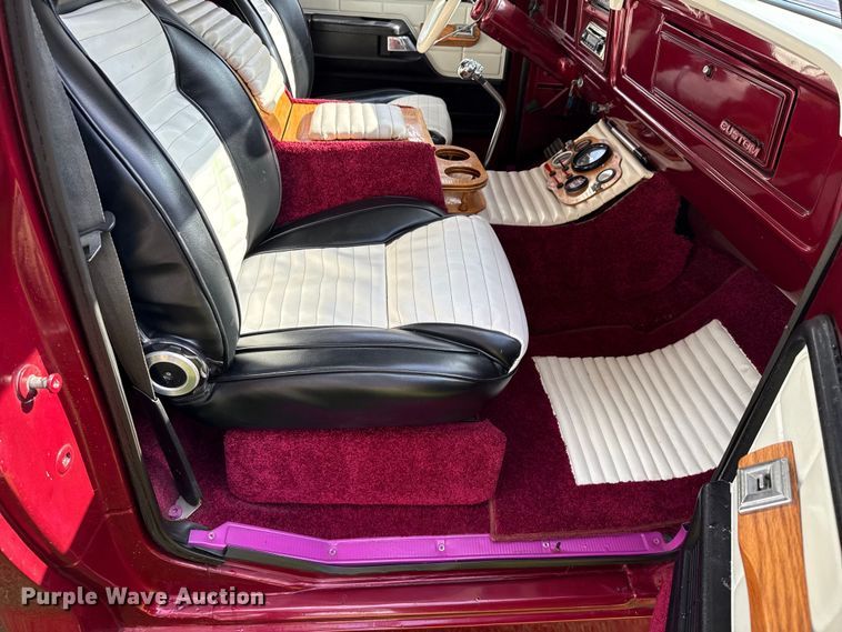 image for item ED5816 1978 Ford F100 pickup truck