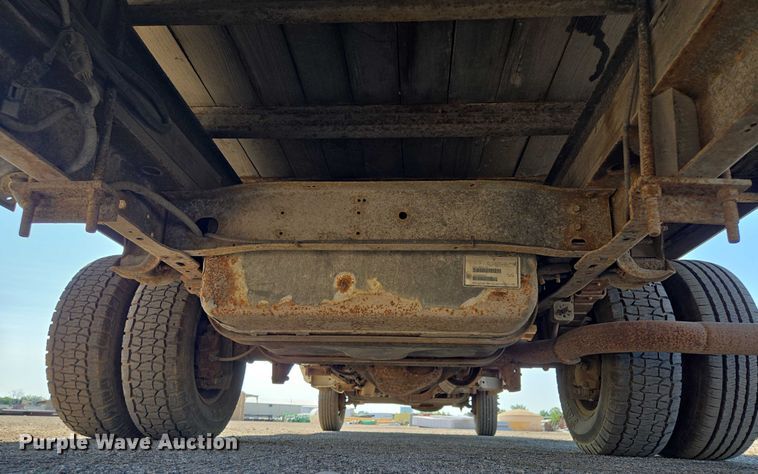 image for item EF1845 2006 Ford E350 box truck