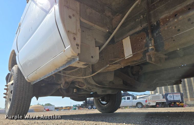 image for item EF1845 2006 Ford E350 box truck