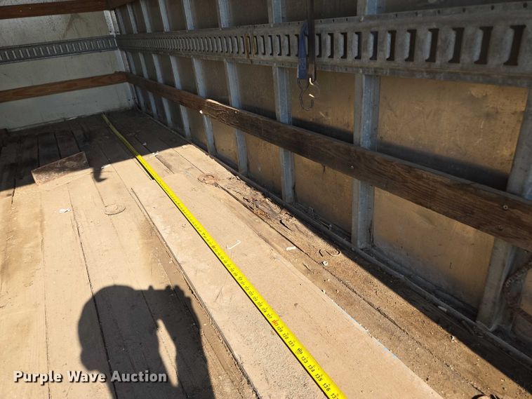 image for item EF1845 2006 Ford E350 box truck