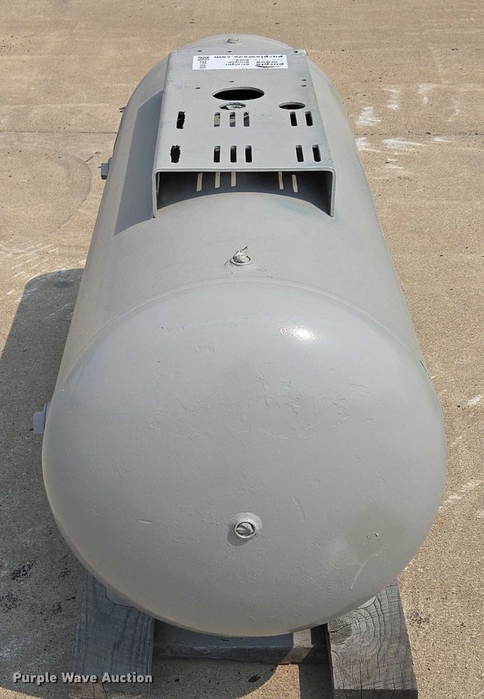 image for item EF1918 Curtis propane tank