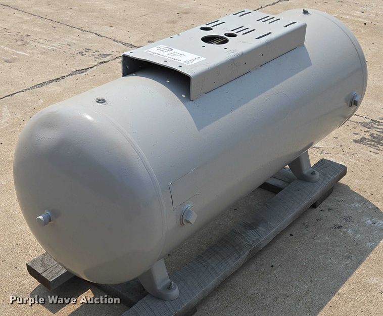 image for item EF1918 Curtis propane tank