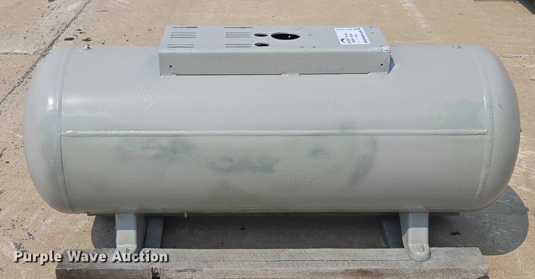 image for item EF1918 Curtis propane tank