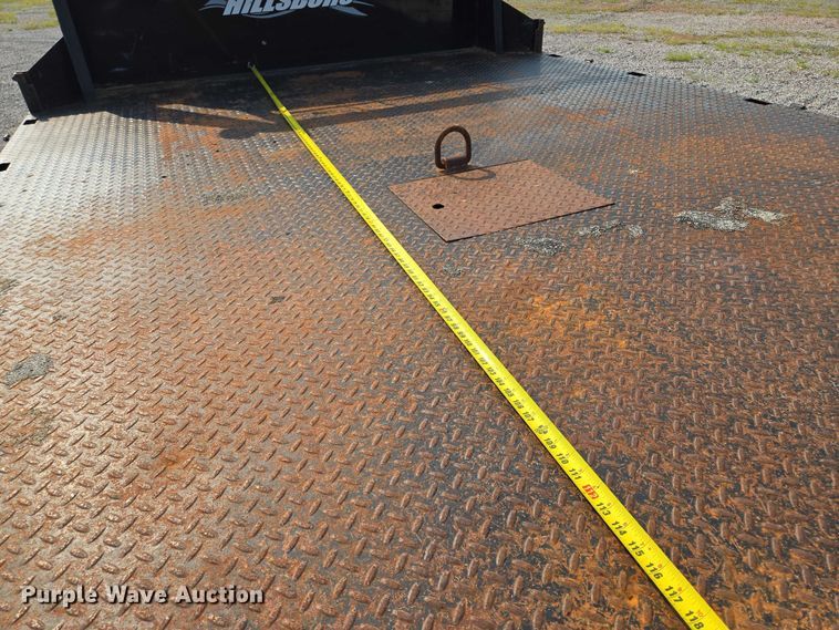 image for item EF1922 2014 Ford F450 Crew Cab flatbed truck