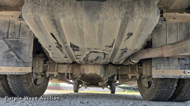 image for item EF1922 2014 Ford F450 Crew Cab flatbed truck