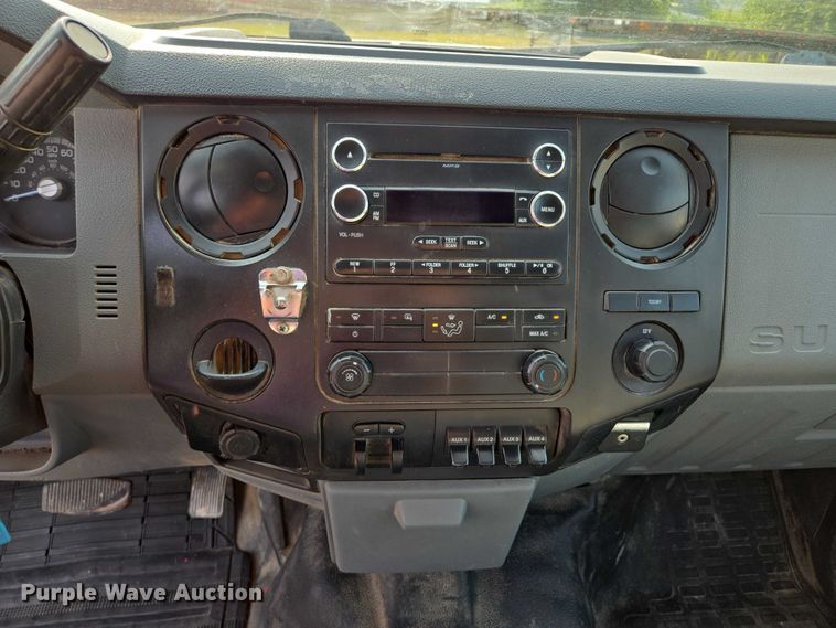 image for item EF1922 2014 Ford F450 Crew Cab flatbed truck