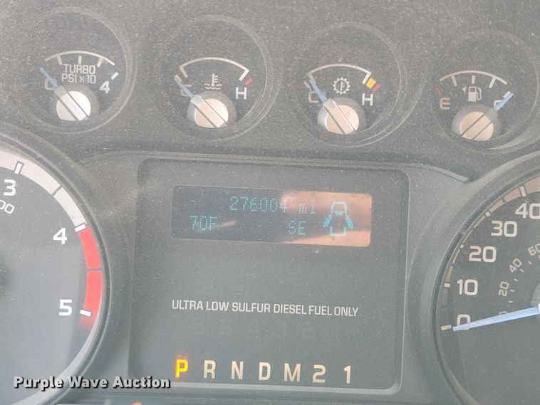 image for item EF1922 2014 Ford F450 Crew Cab flatbed truck