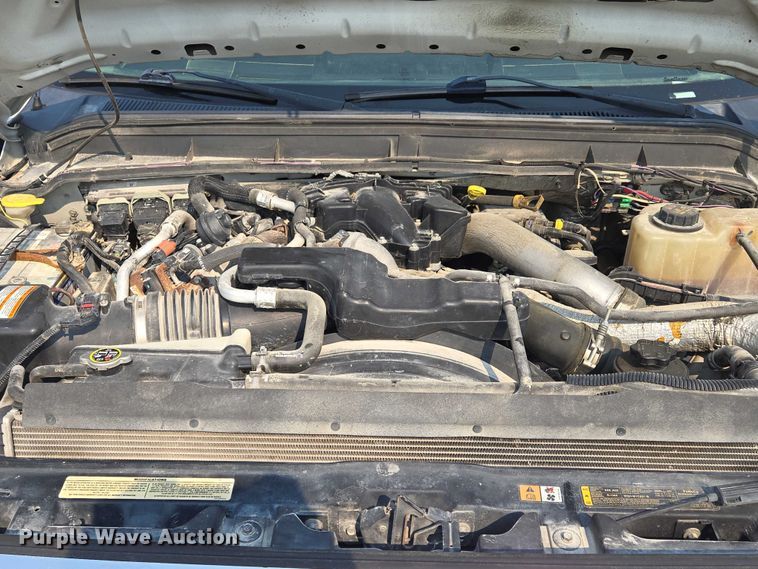 image for item EF1922 2014 Ford F450 Crew Cab flatbed truck