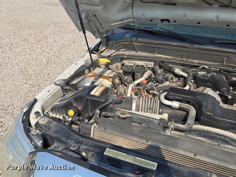 image for item EF1922 2014 Ford F450 Crew Cab flatbed truck