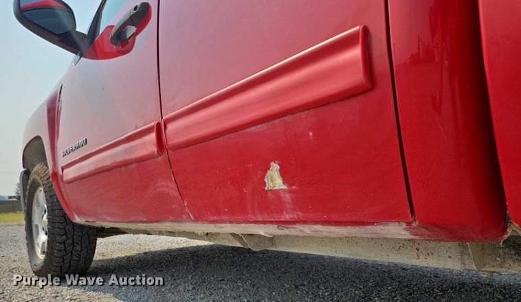 image for item EF1923 2013 Chevrolet Silverado 1500 Ext. Cab pickup truck