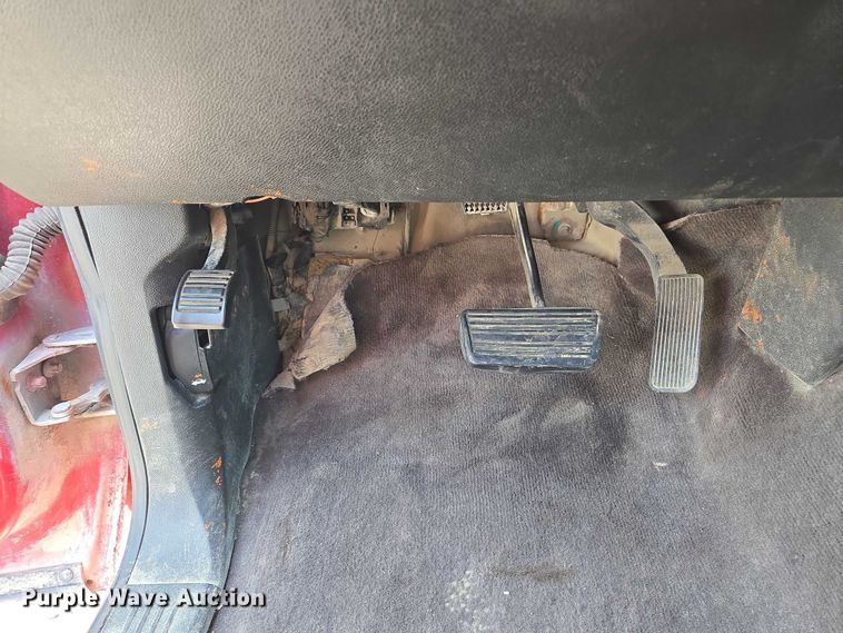 image for item EF1923 2013 Chevrolet Silverado 1500 Ext. Cab pickup truck