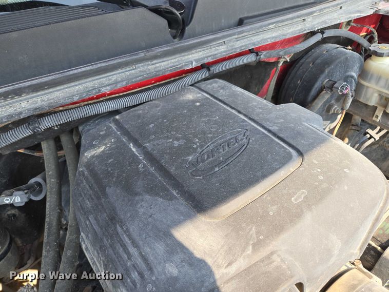 image for item EF1923 2013 Chevrolet Silverado 1500 Ext. Cab pickup truck