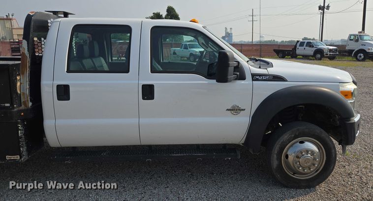 image for item EF1925 2016 Ford F450 Crew Cab flatbed truck