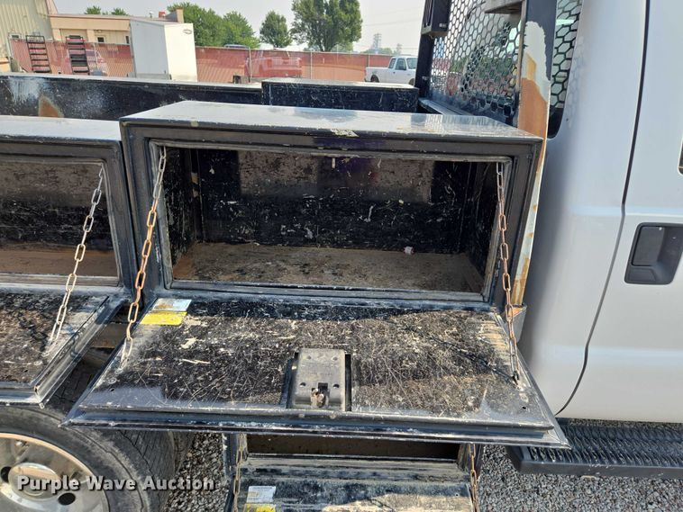 image for item EF1925 2016 Ford F450 Crew Cab flatbed truck