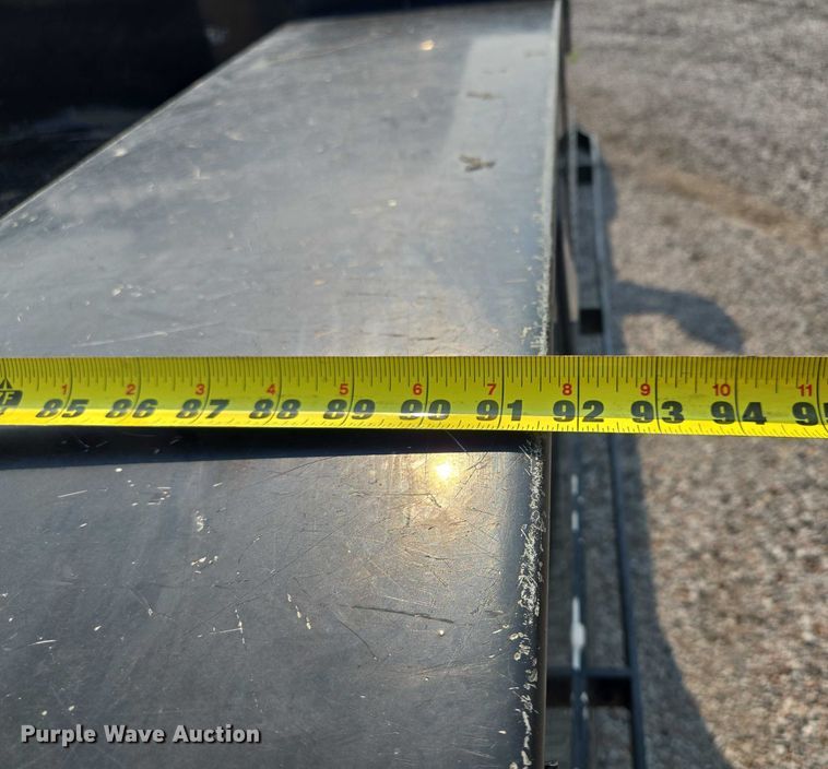 image for item EF1925 2016 Ford F450 Crew Cab flatbed truck