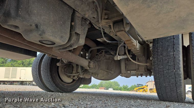 image for item EF1925 2016 Ford F450 Crew Cab flatbed truck