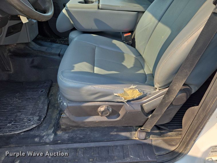 image for item EF1925 2016 Ford F450 Crew Cab flatbed truck