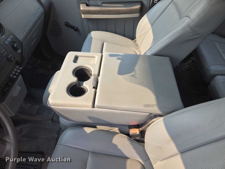 image for item EF1925 2016 Ford F450 Crew Cab flatbed truck