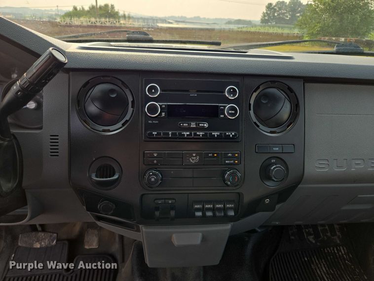 image for item EF1925 2016 Ford F450 Crew Cab flatbed truck