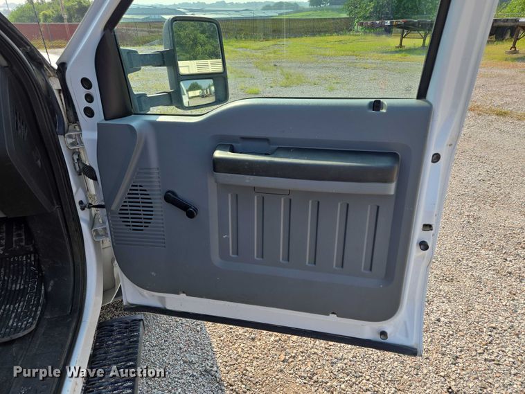 image for item EF1925 2016 Ford F450 Crew Cab flatbed truck