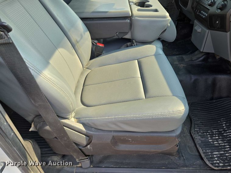 image for item EF1925 2016 Ford F450 Crew Cab flatbed truck