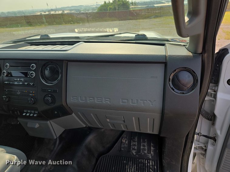 image for item EF1925 2016 Ford F450 Crew Cab flatbed truck