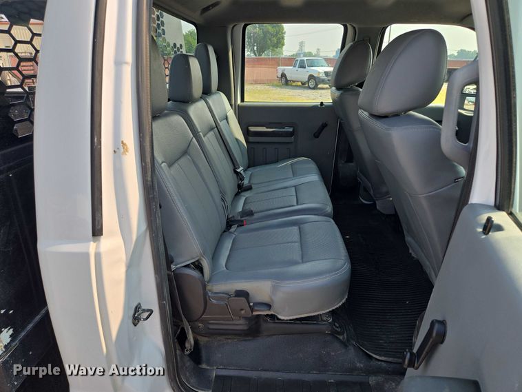 image for item EF1925 2016 Ford F450 Crew Cab flatbed truck