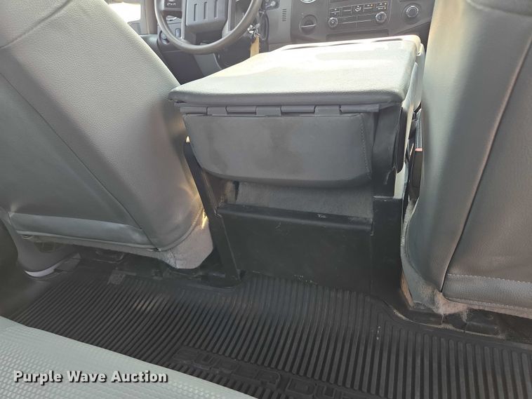 image for item EF1925 2016 Ford F450 Crew Cab flatbed truck