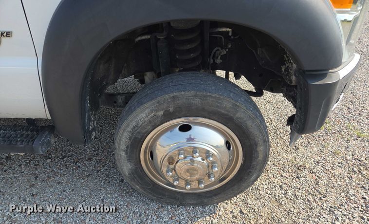 image for item EF1925 2016 Ford F450 Crew Cab flatbed truck