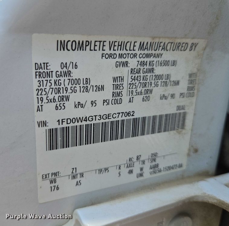 image for item EF1925 2016 Ford F450 Crew Cab flatbed truck