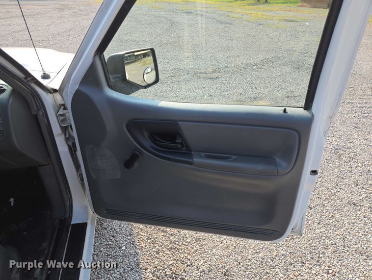 image for item EF1926 2010 Ford Ranger SuperCab pickup truck