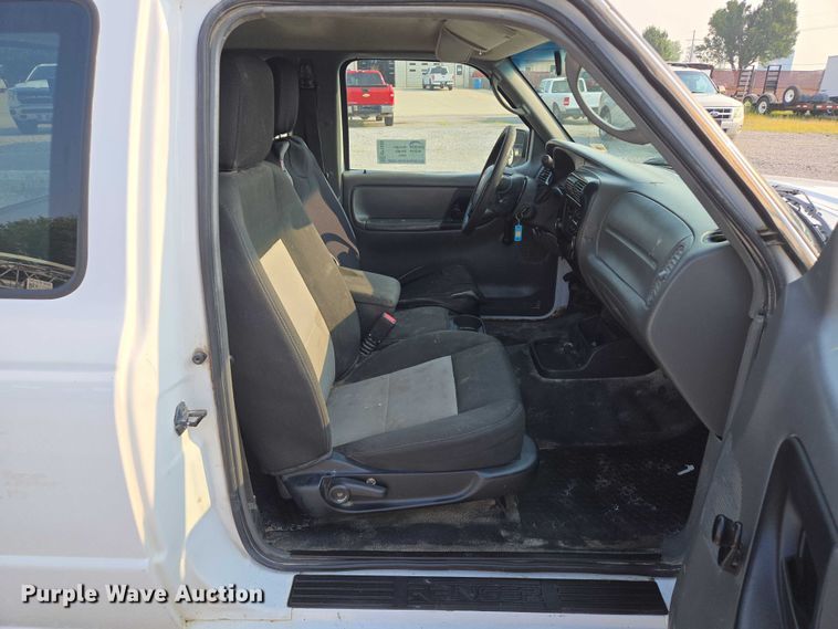 image for item EF1926 2010 Ford Ranger SuperCab pickup truck