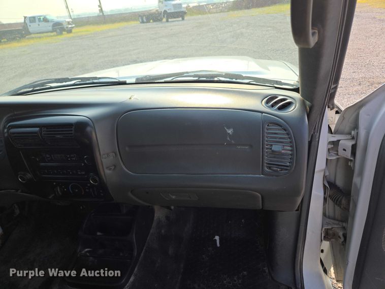 image for item EF1926 2010 Ford Ranger SuperCab pickup truck