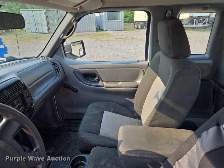 image for item EF1927 2011 Ford  Ranger SuperCab pickup truck