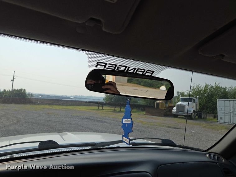 image for item EF1927 2011 Ford  Ranger SuperCab pickup truck