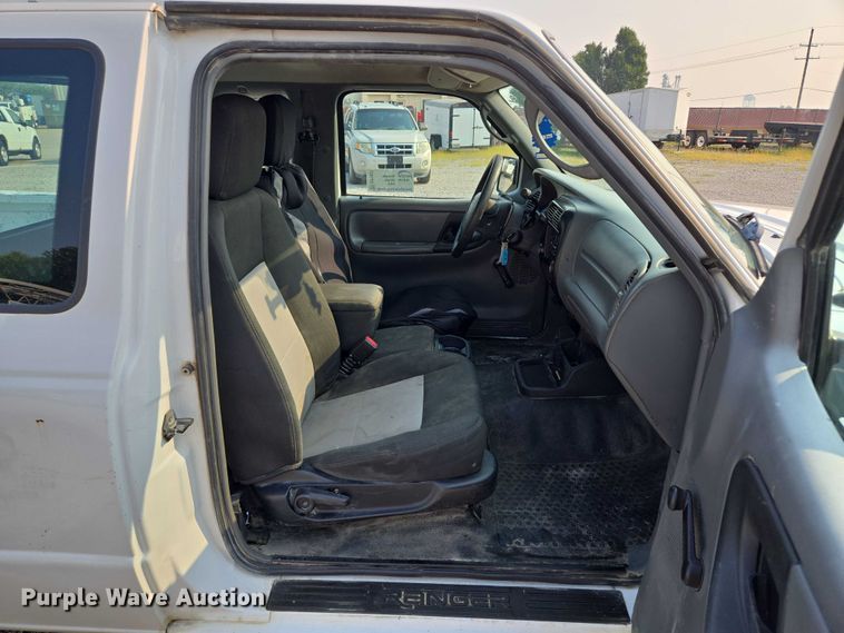 image for item EF1927 2011 Ford  Ranger SuperCab pickup truck